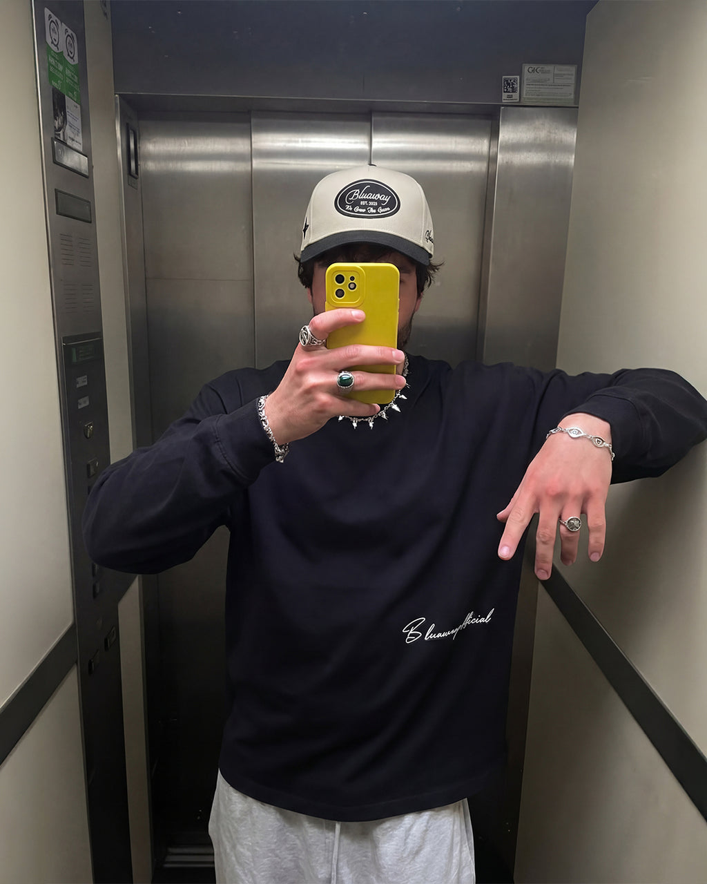 URBAN RETRO STITCH CAP BLACK