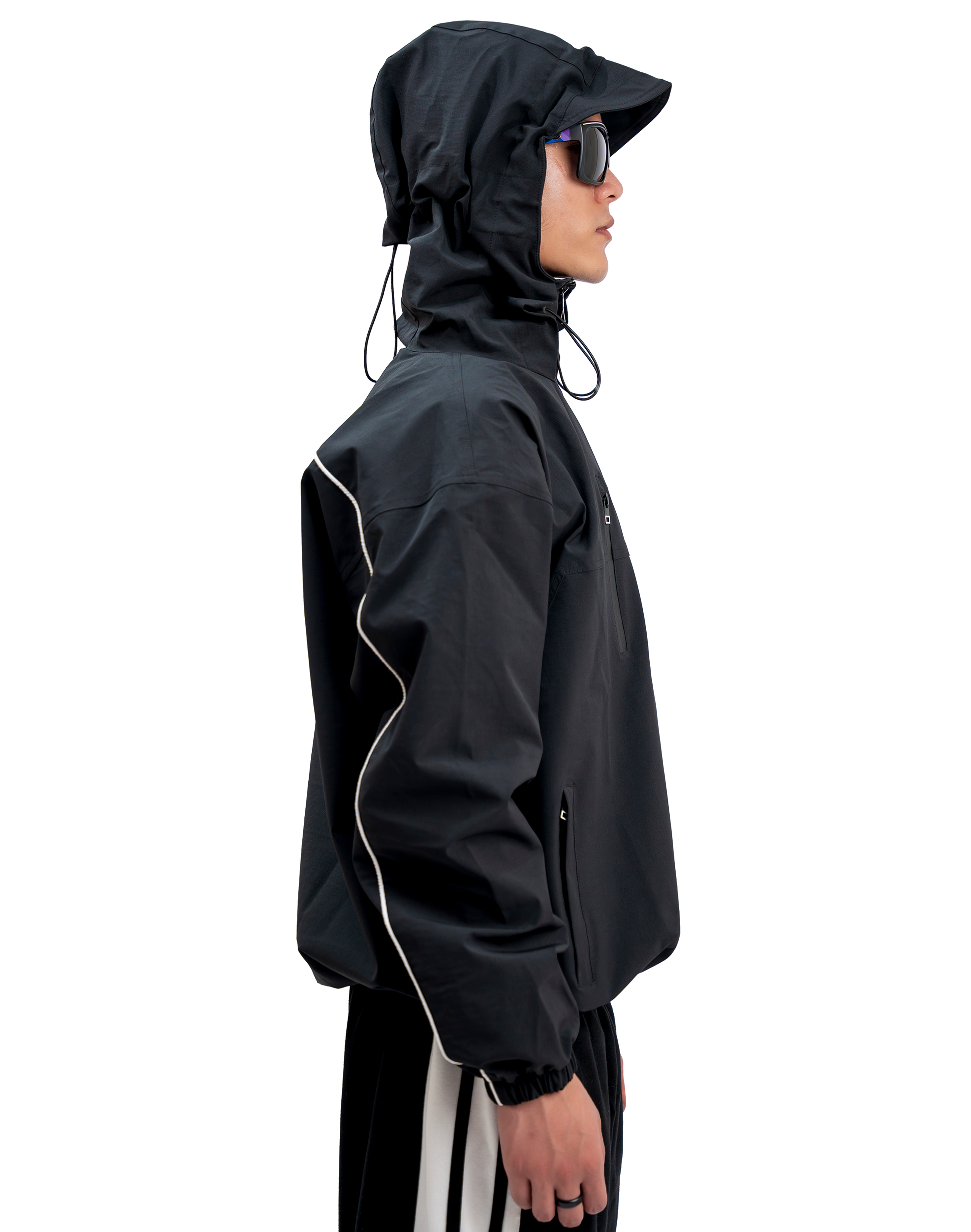 PHANTOM BLACK WINDBREAKER